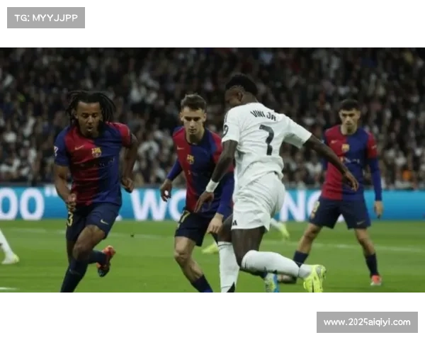 巴萨逆转哥本哈根战术复盘，莱万与亚马尔锋线配合关键